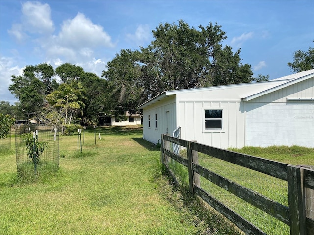 5760 Howard Creek Rd, Sarasota, FL 34241 - view of yard
