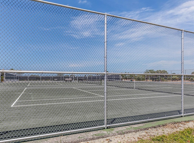 4192 Tarpon Rd, Venice, FL 34293 - view of tennis court