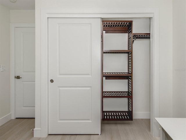 832 Whitecap Cir Unit 5, Venice, FL 34285 - view of closet