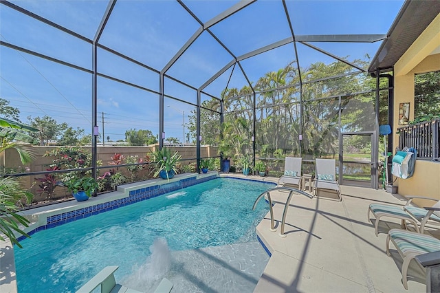 9220 43rd Ter W, Bradenton, FL 34209 - view of pool featuring a fenced backyard, a patio area, and glass enclosure
