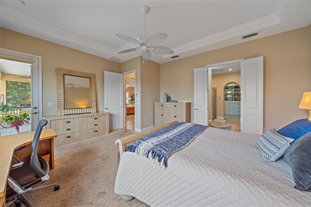 9220 43rd Ter W, Bradenton, FL 34209 - carpeted bedroom featuring a desk and a ceiling fan