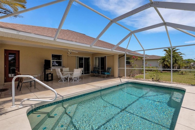 25509 Arequipa Dr, Punta Gorda, FL 33983 - outdoor pool with a patio area, a lanai, a ceiling fan, and outdoor dining area