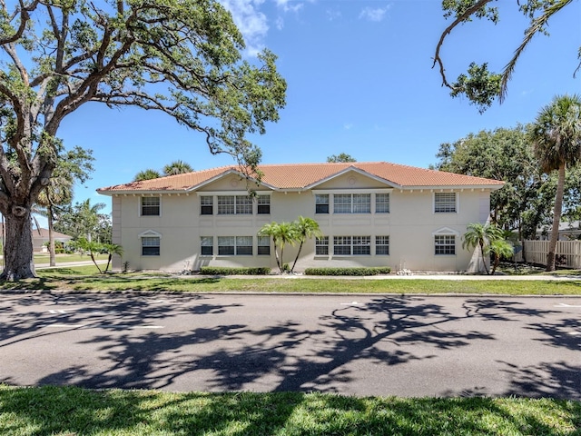 528 W Venice Ave Unit 1, Venice, FL 34285 - view of property with fence