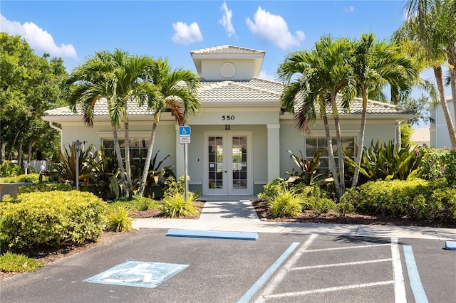 600 Gardens Edge Dr Unit 613, Venice, FL 34285 - view of building exterior with uncovered parking