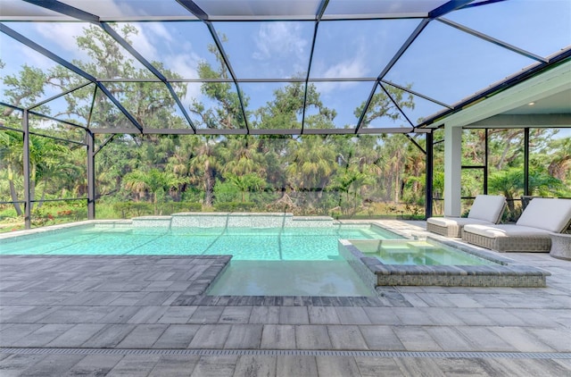 9048 Luna Ln, Sarasota, FL 34241 - view of pool with a patio area, a pool with connected hot tub, and glass enclosure