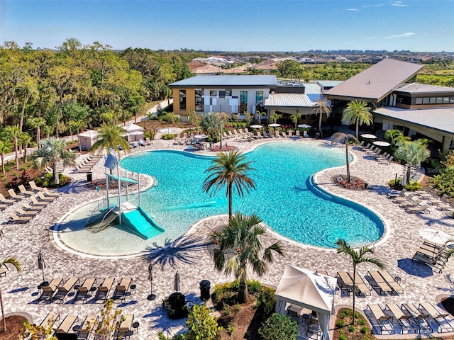 9048 Luna Ln, Sarasota, FL 34241 - community pool with a gazebo and a patio