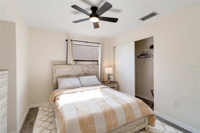 1439 Strada D Argento, Venice, FL 34292 - bedroom featuring a closet, a ceiling fan, and wood finished floors