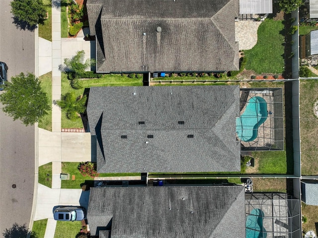 drone / aerial view of a pool area