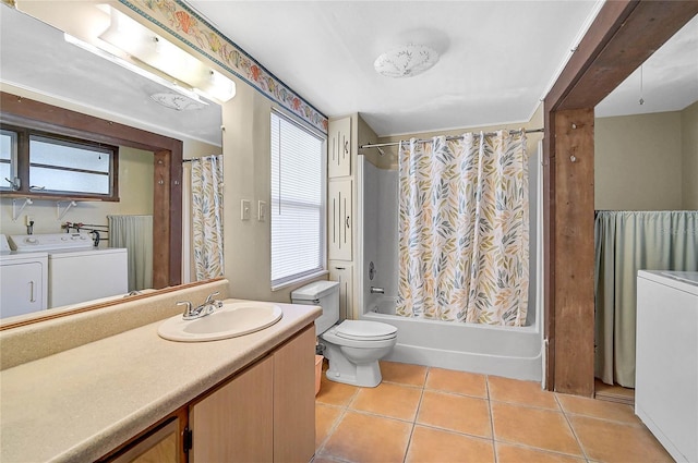 417 Shore Rd Unit A & B, Nokomis, FL 34275 - bathroom with vanity, toilet, tile patterned flooring, shower / bath combo, and healthy amount of natural light