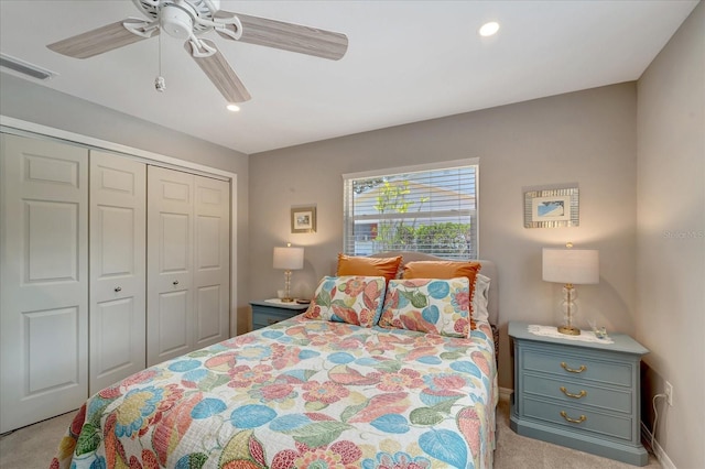 1515 Pecan St, Nokomis, FL 34275 - carpeted bedroom featuring a closet, recessed lighting, and ceiling fan