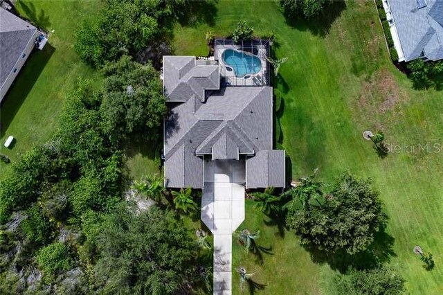 8209 Snowy Egret Pl, Bradenton, FL 34202 - aerial view of a pool area