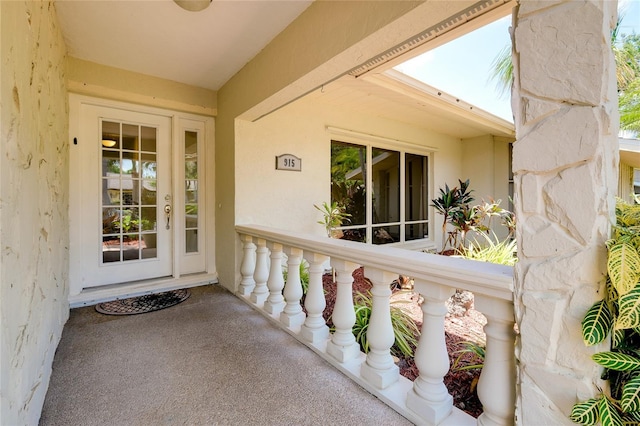 915 S Doral Ln, Venice, FL 34293 - property entrance featuring stucco siding