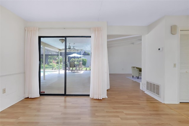 915 S Doral Ln, Venice, FL 34293 - unfurnished room with light wood-style floors