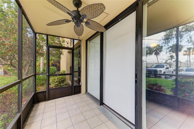 618 Bird Bay Dr S Unit 110, Venice, FL 34285 - unfurnished sunroom with ceiling fan