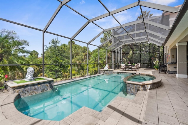 186 Portofino Dr, Nokomis, FL 34275 - view of swimming pool with a pool with connected hot tub, a patio area, and glass enclosure