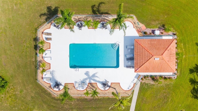4378 Summertree Rd, Venice, FL 34293 - aerial view of property and surrounding area featuring a pool area