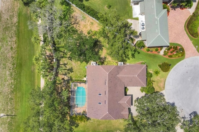 188 Grand Oak Cir, Venice, FL 34292 - view of subject property featuring a pool