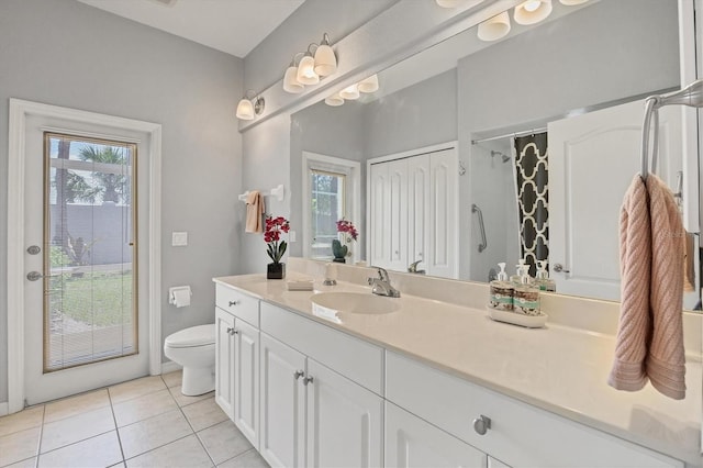 188 Grand Oak Cir, Venice, FL 34292 - full bathroom with vanity, tile patterned floors, plenty of natural light, and a shower with curtain