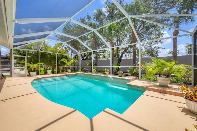 188 Grand Oak Cir, Venice, FL 34292 - view of pool featuring a patio, a fenced backyard, and a lanai
