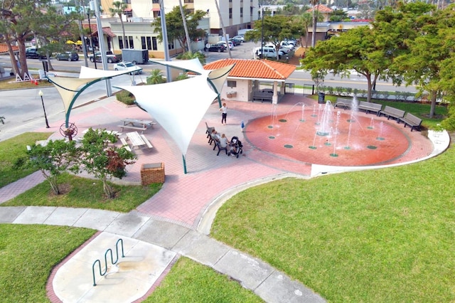 1100 Tarpon Center Dr Unit 503-5C, Venice, FL 34285 - surrounding community featuring a yard
