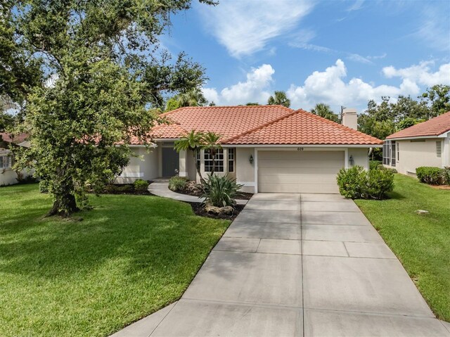 609 Madrid Ave, Venice, FL 34285 - photo 1
