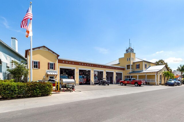 137 Mariner Ln, Rotonda West, FL 33947 - view of property