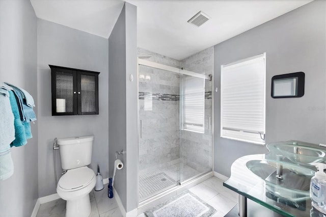2445 Apache St, Sarasota, FL 34231 - full bathroom featuring baseboards and a stall shower
