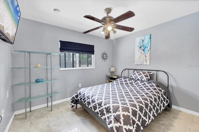 2445 Apache St, Sarasota, FL 34231 - bedroom with baseboards and a ceiling fan