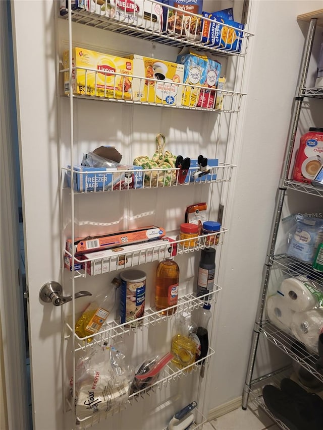 482 Pendleton Pl, Venice, FL 34292 - view of pantry