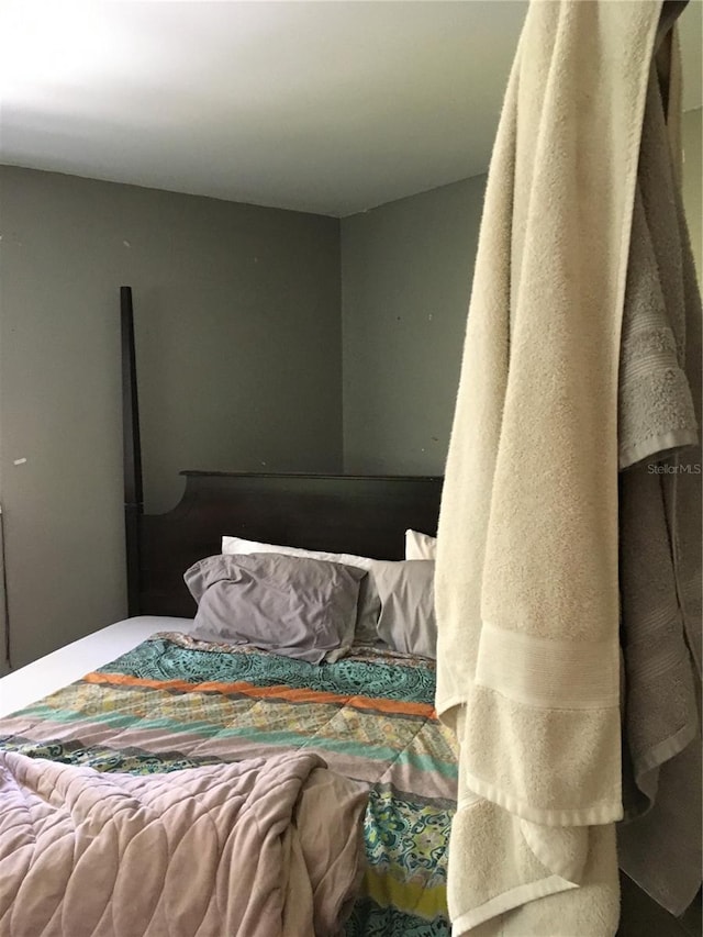 3661 Sterling Rd, Venice, FL 34293 - view of bedroom