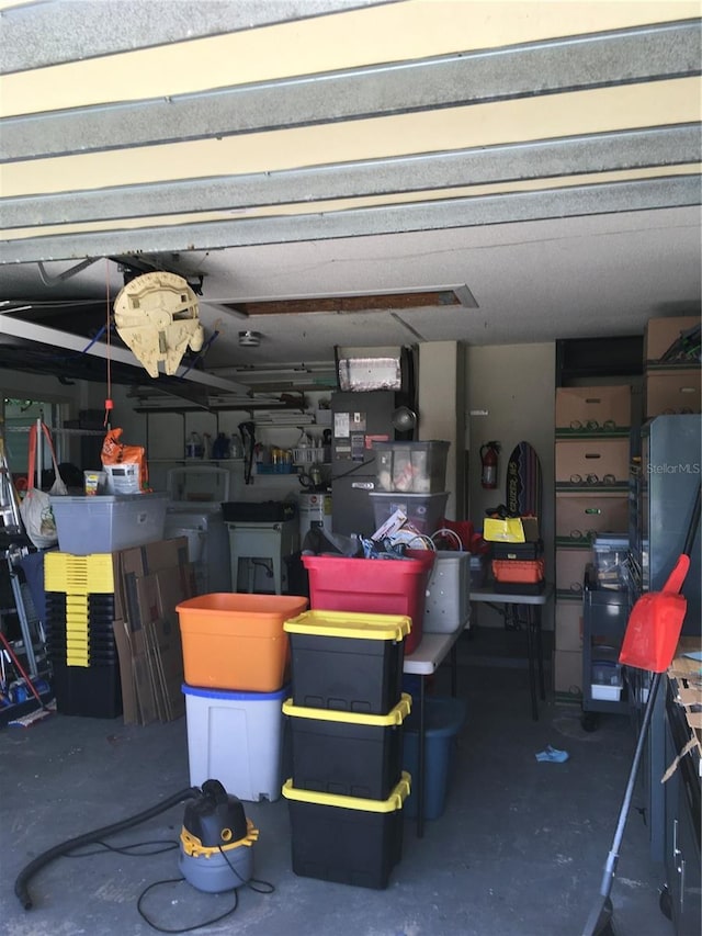 3661 Sterling Rd, Venice, FL 34293 - view of garage
