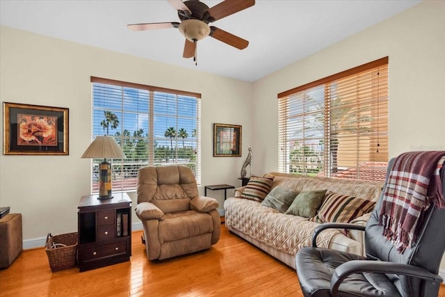 157 Tampa Ave E Unit 305, Venice, FL 34285 - living area with wood finished floors and ceiling fan