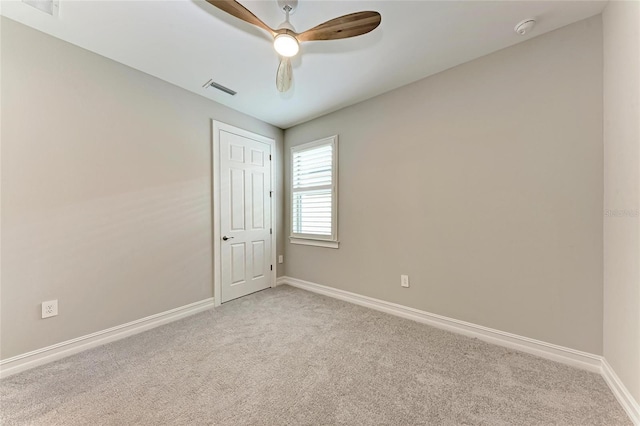 257 Teramo Way, Nokomis, FL 34275 - unfurnished room with a smoke detector, ceiling fan, and light carpet
