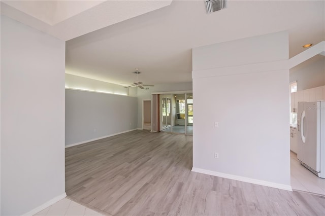 519 Catalina Isles Cir, Venice, FL 34292 - unfurnished room with ceiling fan and light wood-style flooring