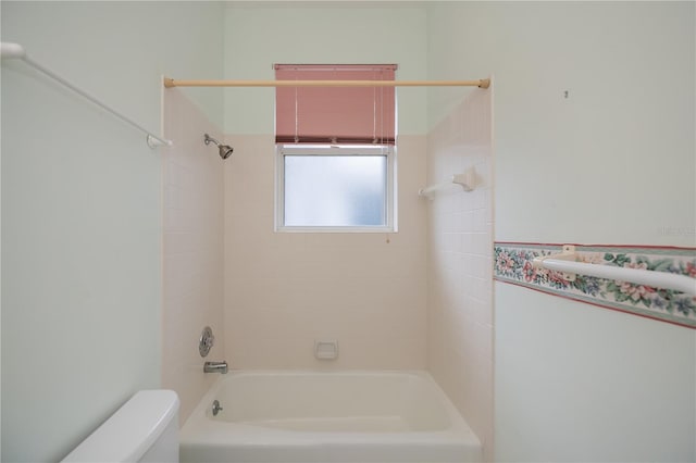 519 Catalina Isles Cir, Venice, FL 34292 - bathroom with toilet and shower / bathtub combination