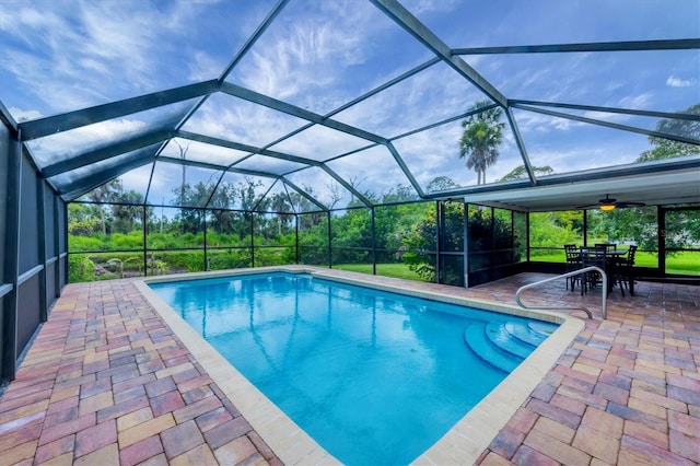 386 Nightingale Rd, Venice, FL 34293 - outdoor pool featuring a patio area and a lanai