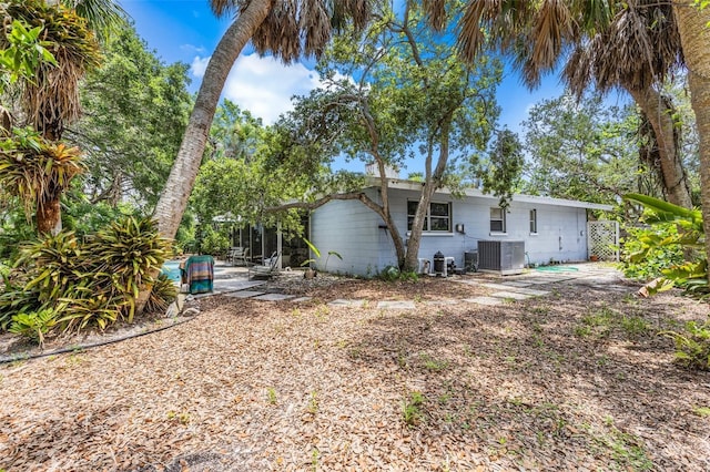 5369 Shadow Lawn Dr, Sarasota, FL 34242 - photo 26
