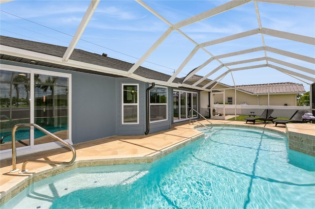 26115 Rampart Blvd, Punta Gorda, FL 33983 - swimming pool with a patio area, a hot tub, and glass enclosure