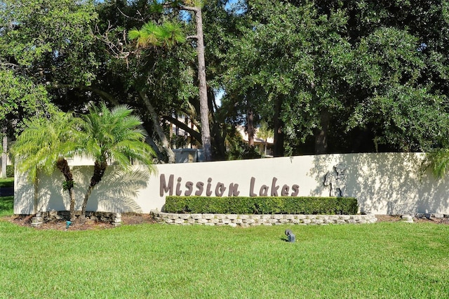 330 Mission Trl N Unit F, Venice, FL 34285 - community sign featuring a yard