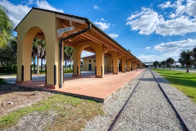 371 Capulet Dr, Venice, FL 34292 - view of community