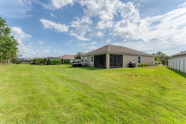 11240 Spring Gate Trl, Bradenton, FL 34211 - view of yard with a sunroom