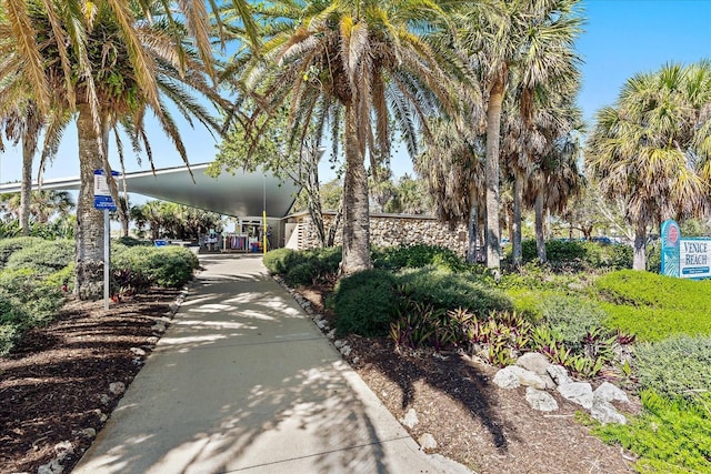 1211 Capri Isles Blvd Unit 6, Venice, FL 34292 - surrounding community