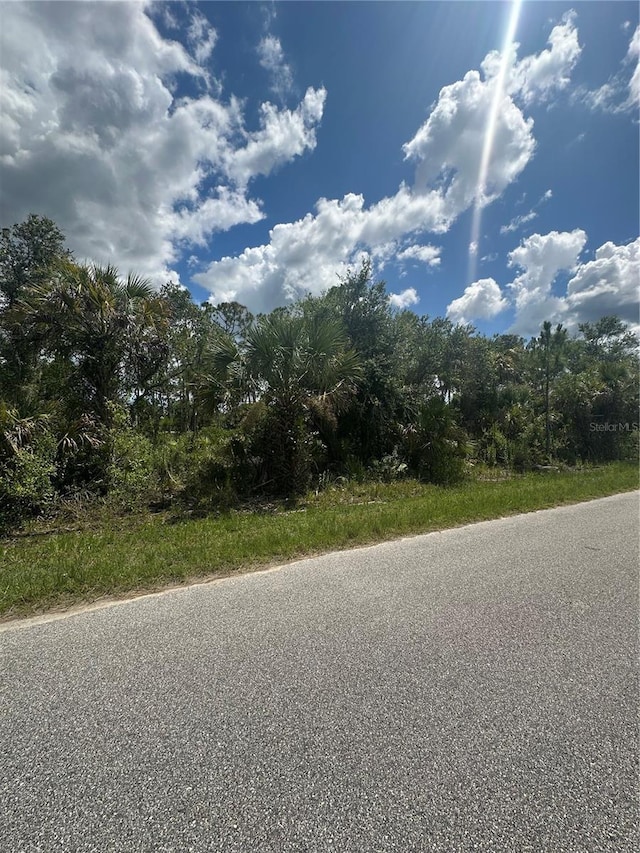 Rentscher Ave, North Port, FL 34291