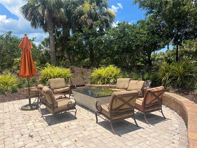 5832 Semolino St, Nokomis, FL 34275 - view of patio with an outdoor hangout area
