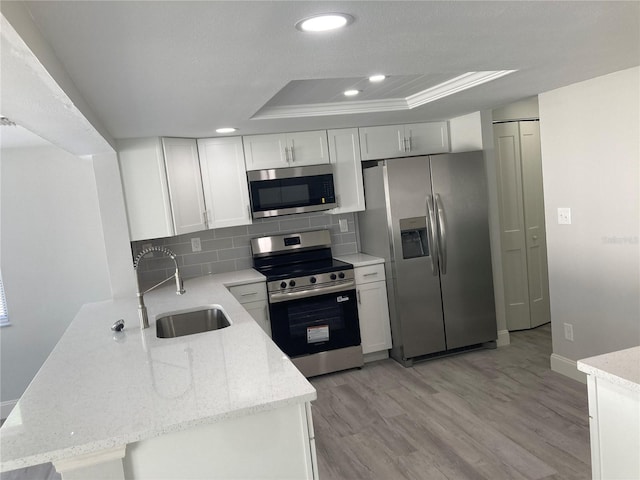9110 Lunar Ln, Port Richey, FL 34668 - photo 8