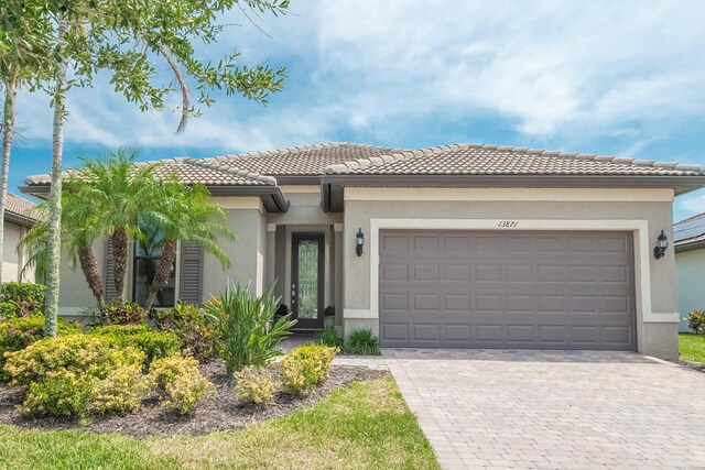 13871 Miranese St, Venice, FL 34293 - photo 1