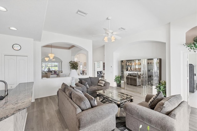 809 Derbyshire Dr, Venice, FL 34285 - photo 29