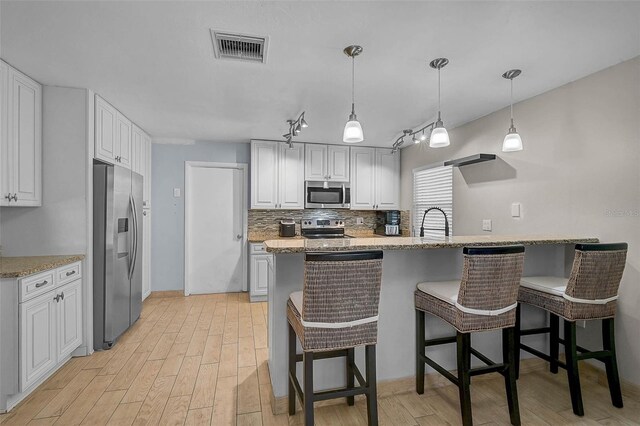 903 E Shannon Ct, Venice, FL 34293 - photo 4