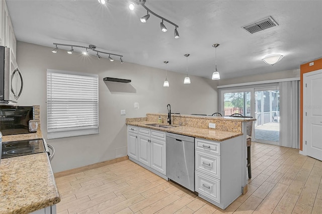 903 E Shannon Ct, Venice, FL 34293 - photo 6