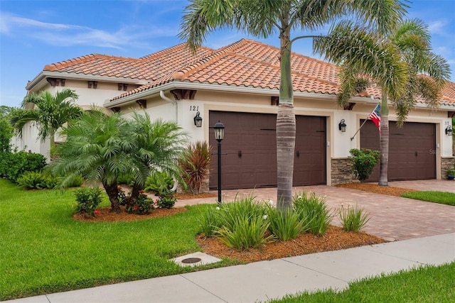 121 Colebrook Ct, Venice, FL 34292 - photo 2